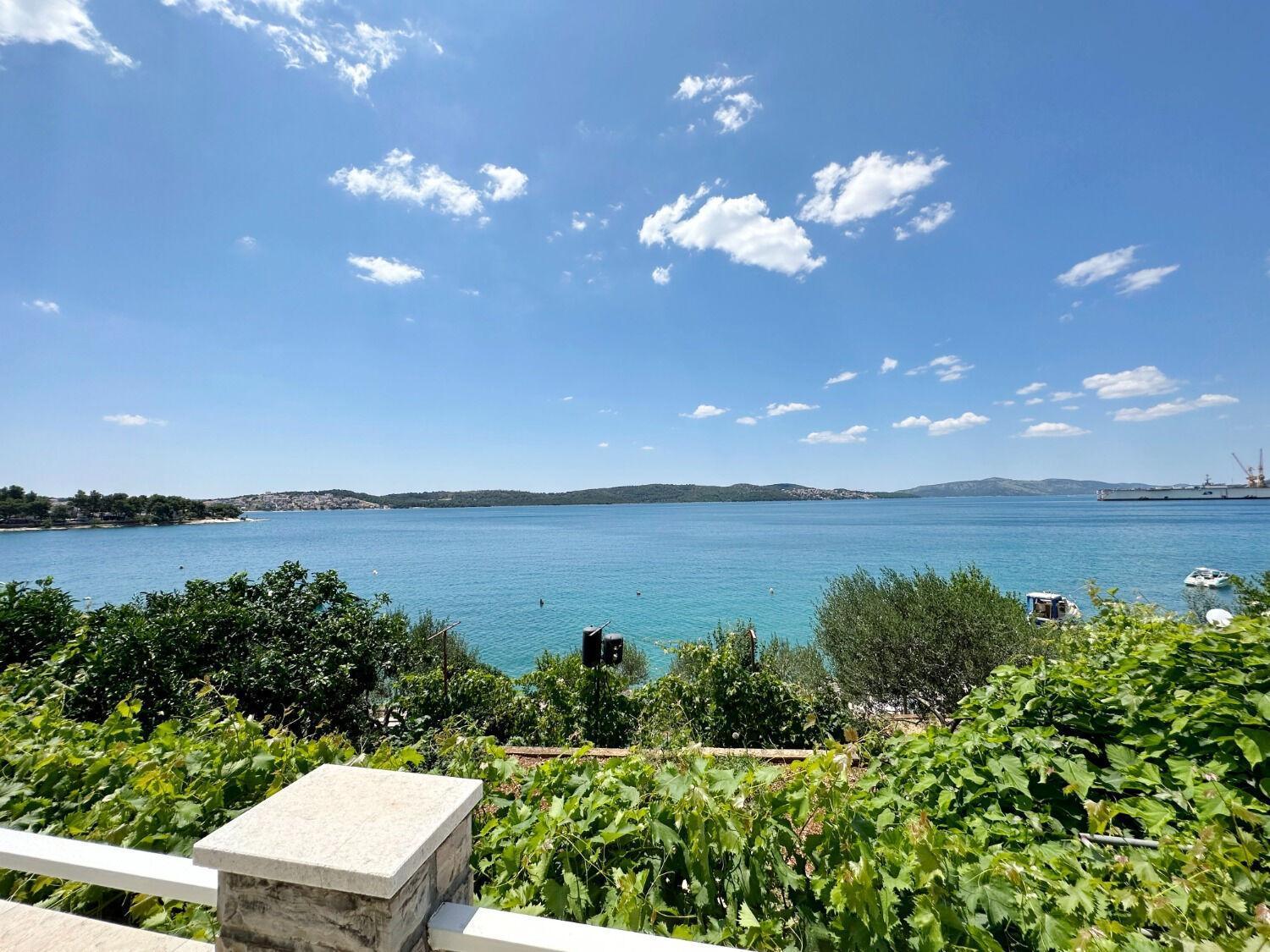 Apartments Mihaela Trogir Exterior foto
